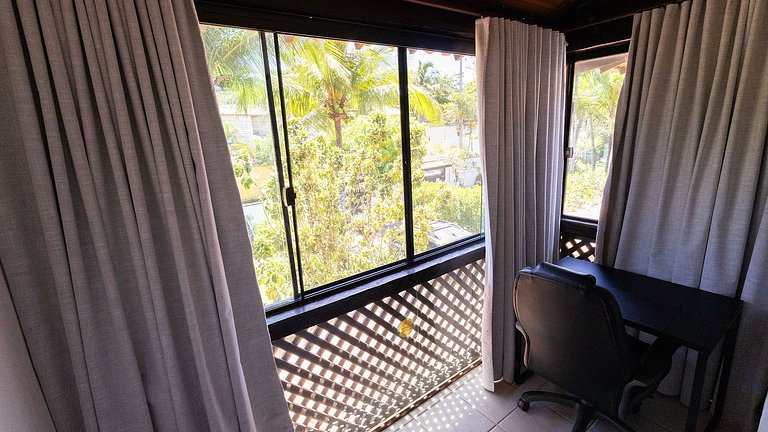 Casa com Piscina em Búzios, 100m Geribá