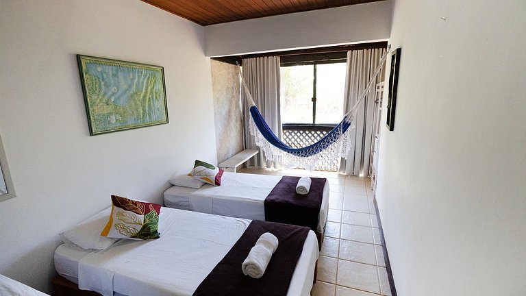 Casa com Piscina em Búzios, 100m Geribá