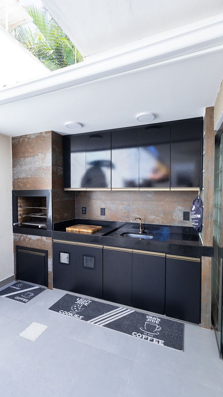 Casa com Piscina em Búzios, 100m Geribá