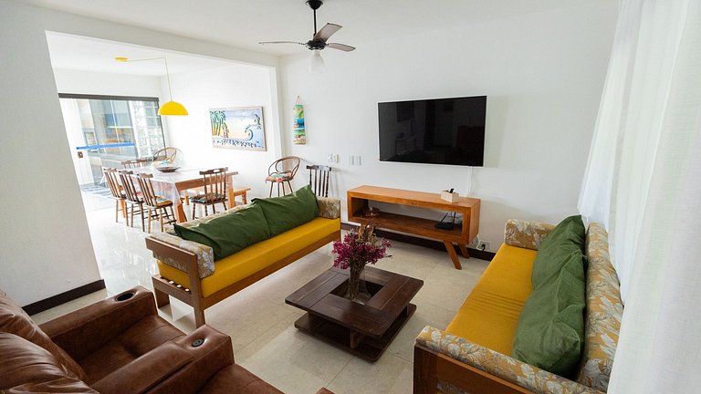 Casa com Piscina em Búzios, 100m Geribá