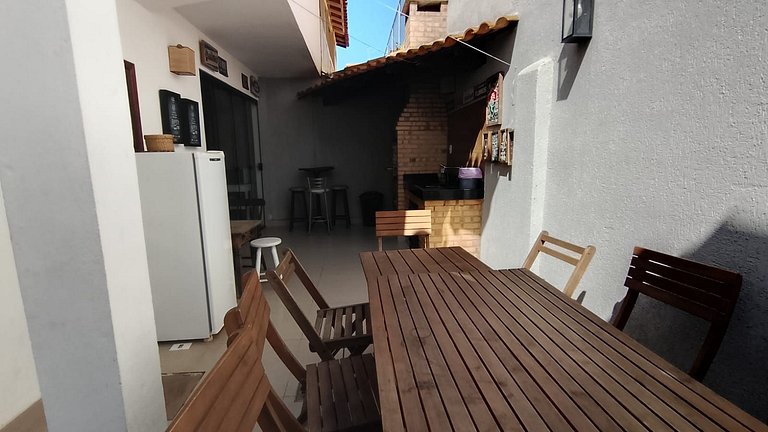 Casa 100m Geriba e 400m Ferradurinha com Piscina